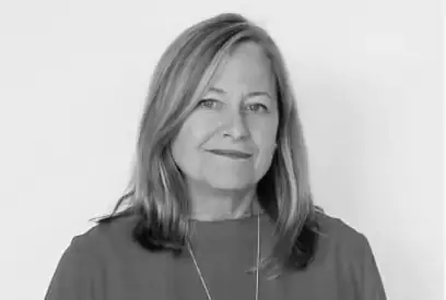 Lora Stenard